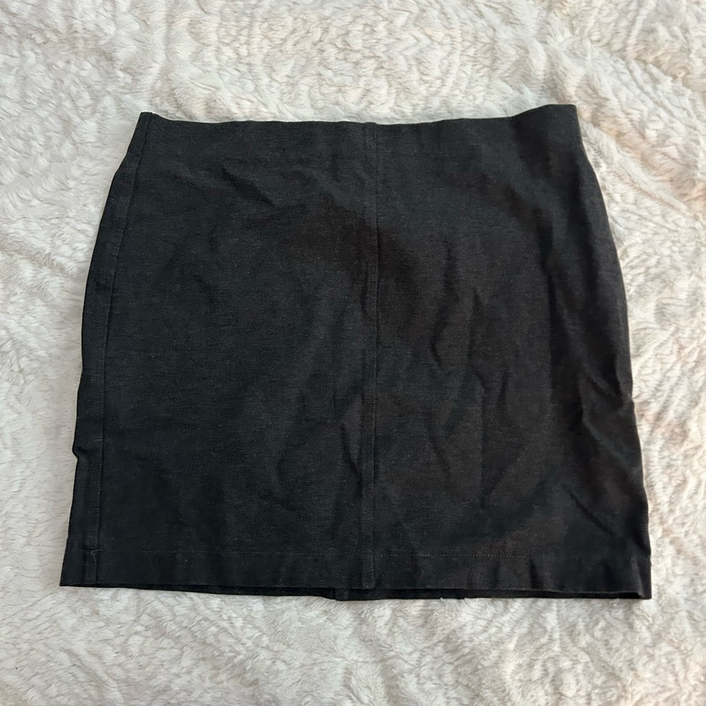 H&M Black Mini Skirt